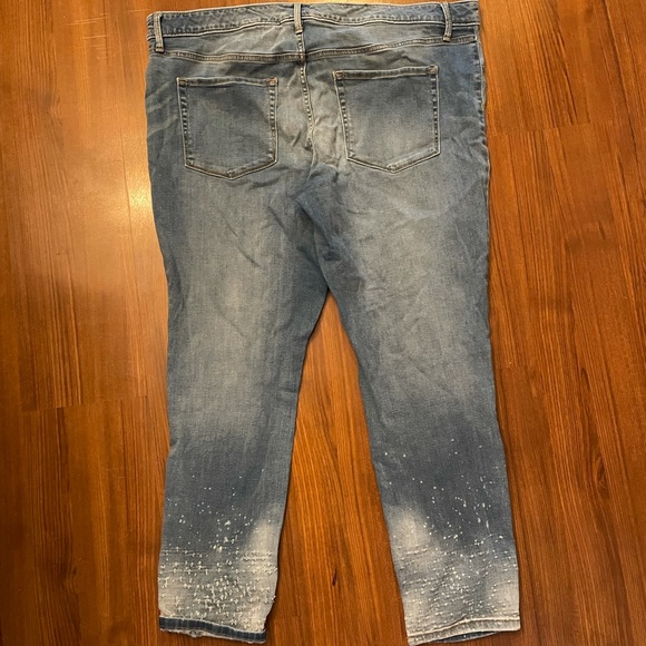 Detailed hem skinny jeans - Picture 4 of 4